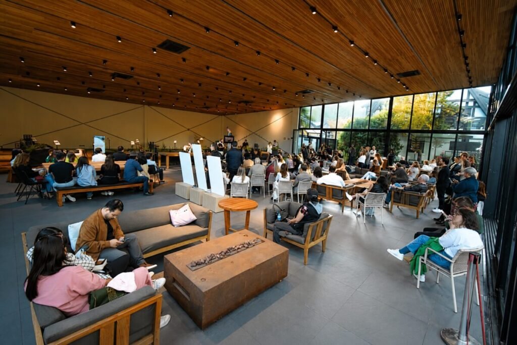Campos do Jordão recebe festival que celebra arquitetura, design e arte